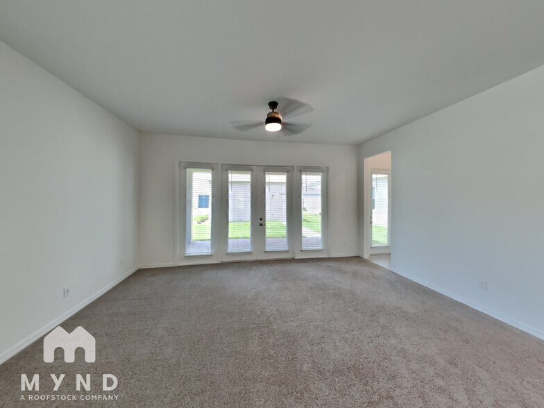 Building Photo - 821 FIREROCK LN