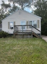 Building Photo - 236 S Edith St