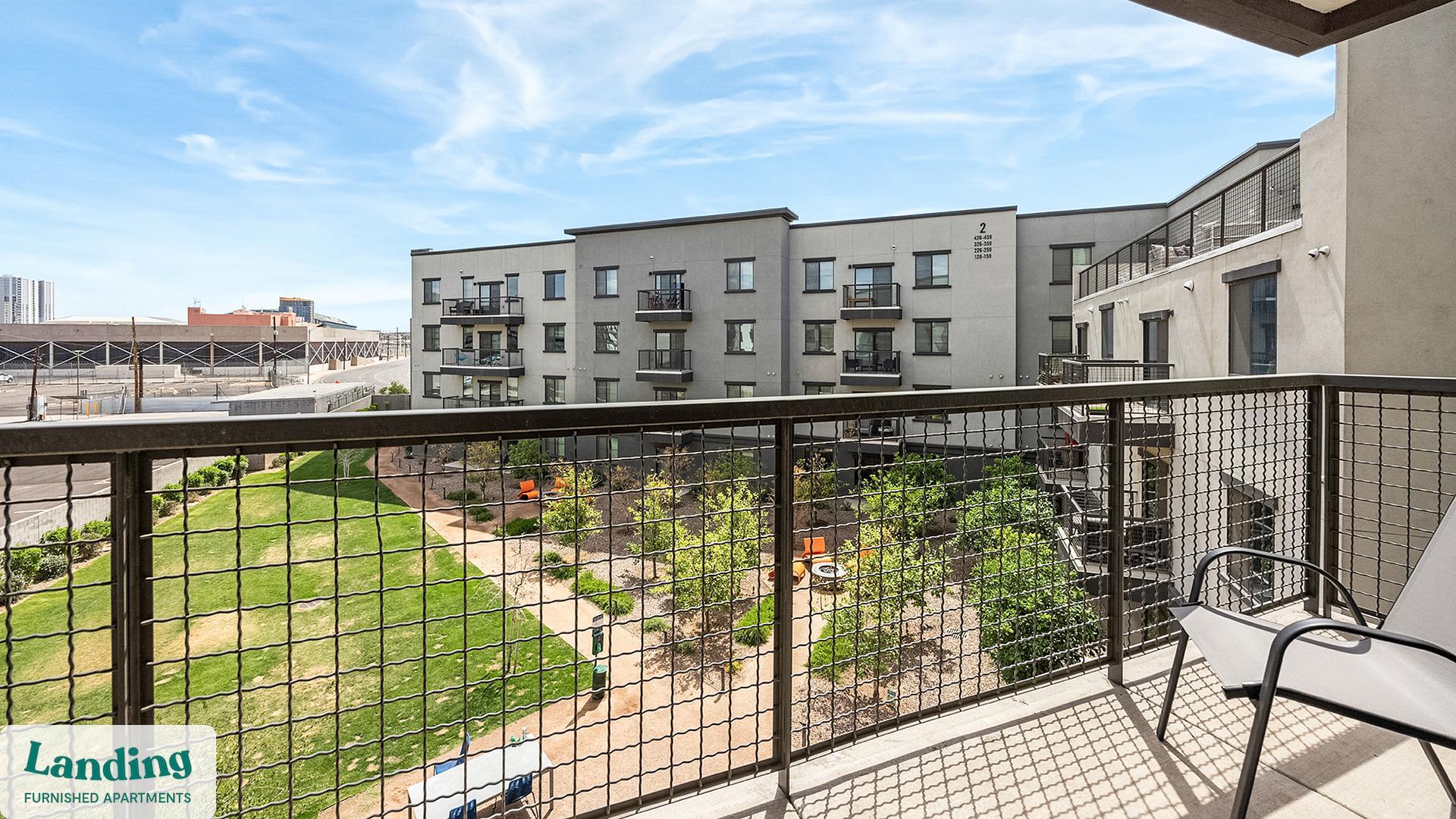 Building Photo - 402 W Lincoln St