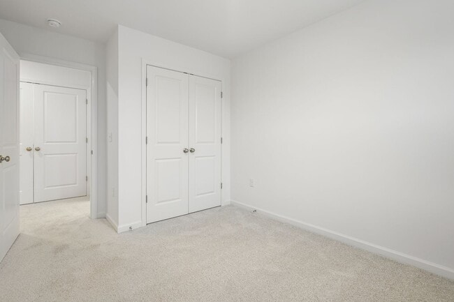 Building Photo - 464 Blair Rd