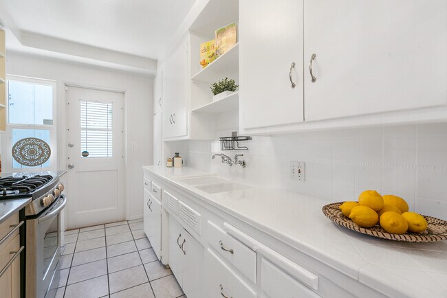 Kitchen - 7924 Airport Blvd