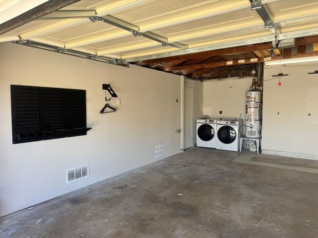 Building Photo - 12503 Buckskin Trail