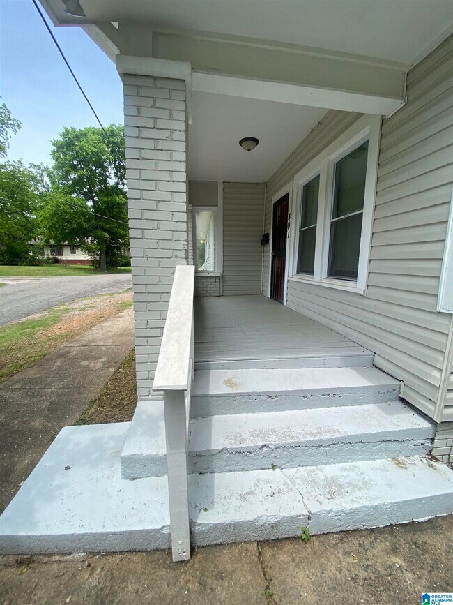 Building Photo - 5401 Avenue M