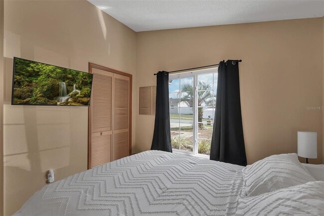 Building Photo - 3024 Bloomsbury Dr