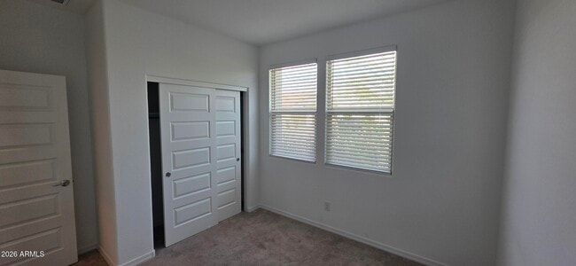 Building Photo - 14759 W Soft Wind Dr