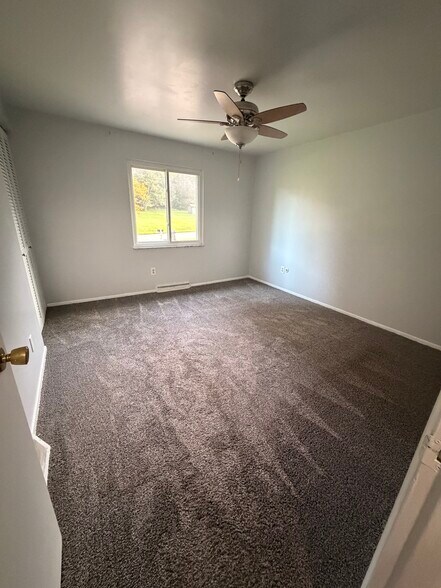 Building Photo - 63 Bock Ln