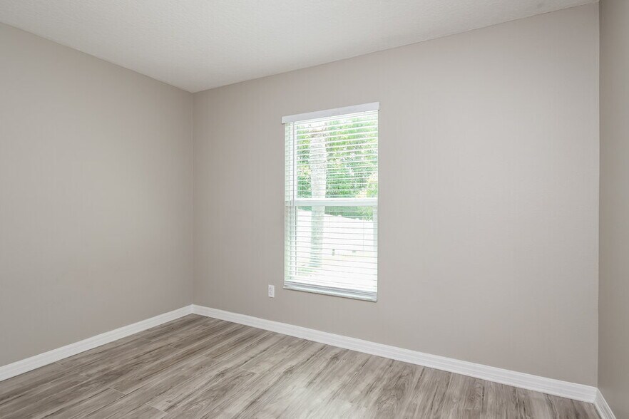Building Photo - 5140 Heatherstone Ct