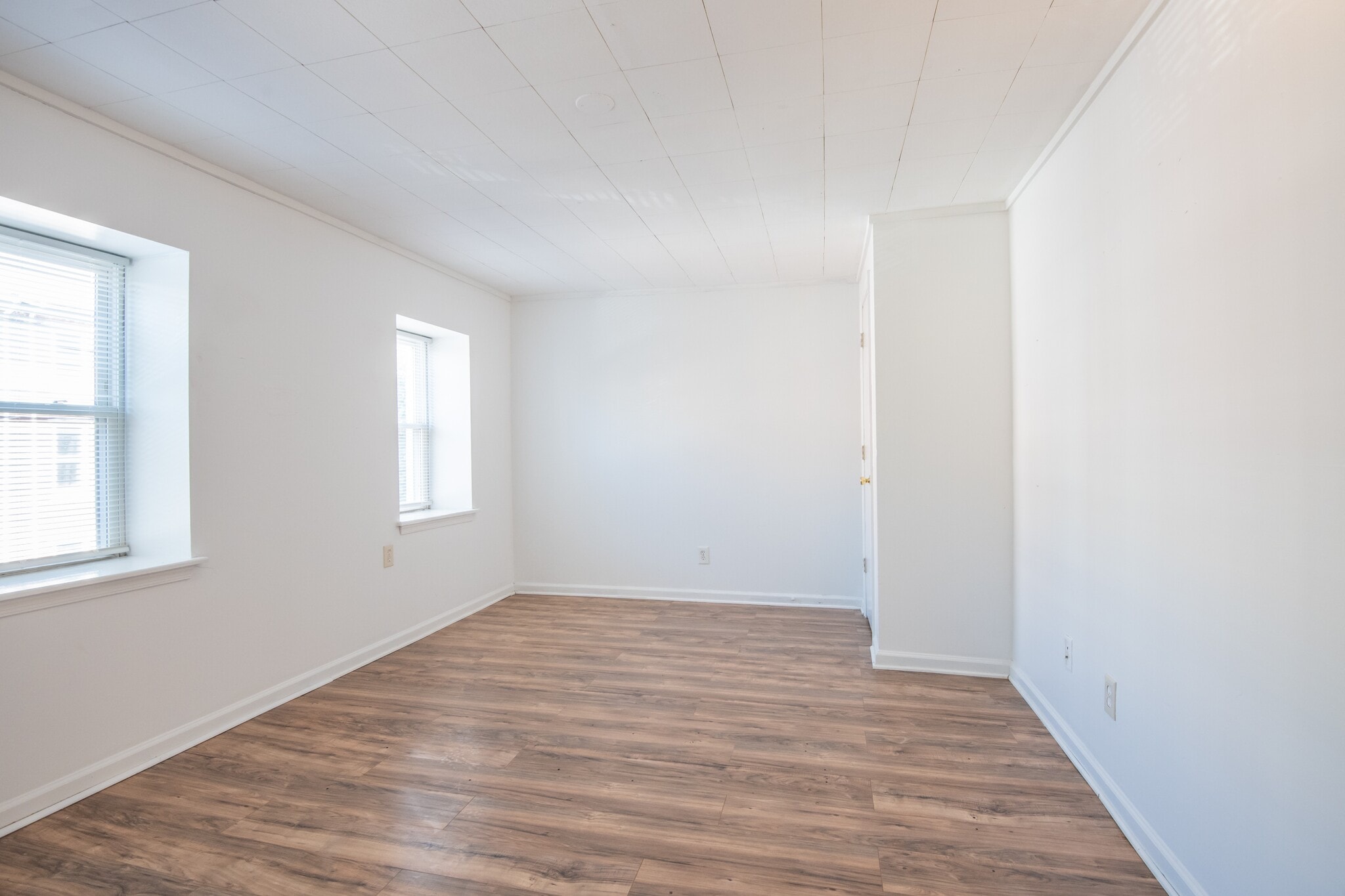 Building Photo - 506 Cherry St