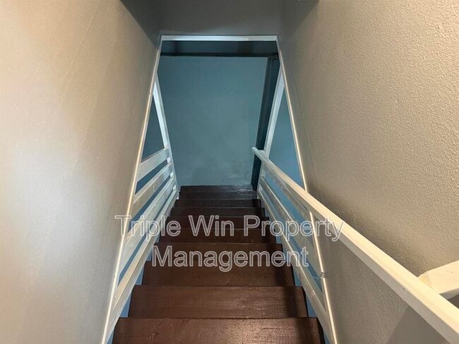 Building Photo - 3349 Marmary Ln