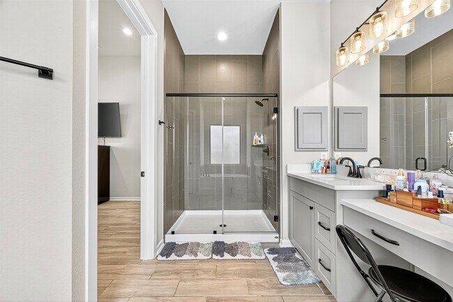 Building Photo - 6034 Painted Plains Ln