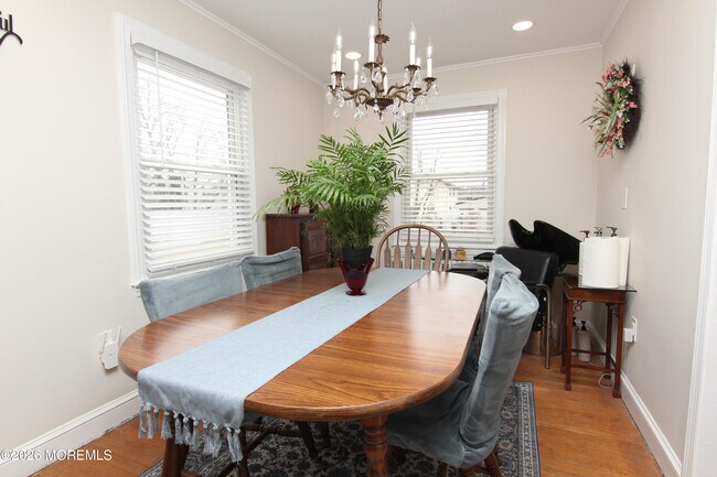 Building Photo - 240 7th Ave