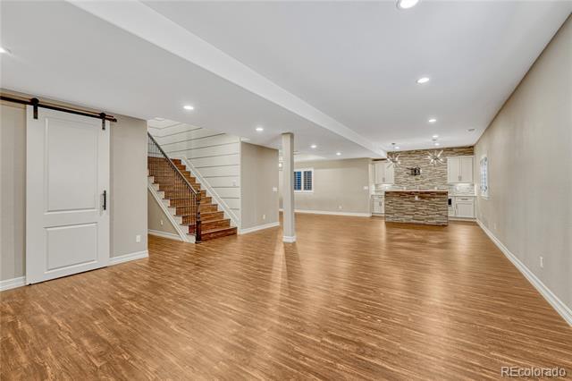 Building Photo - 9797 Sunset Hill Cir