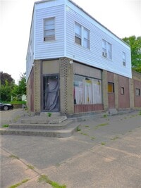 Building Photo - 217 Middlesex Rd