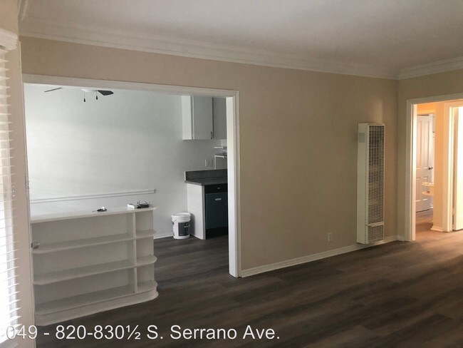 Building Photo - 820 S Serrano Ave