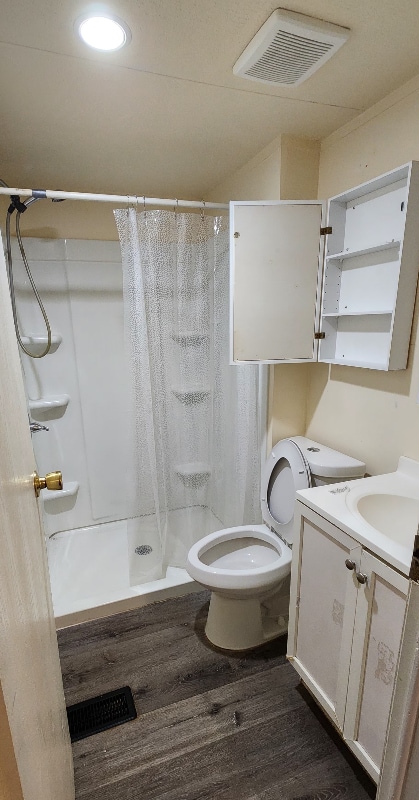 Building Photo - 125 Conestoga Tr