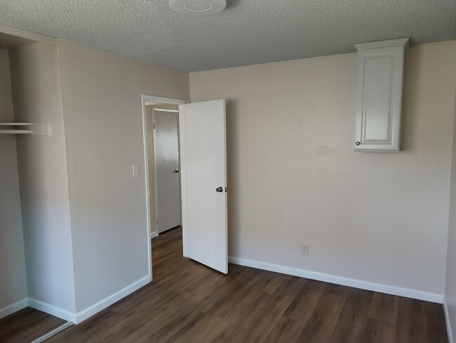 Building Photo - 1130 Yuba Ave