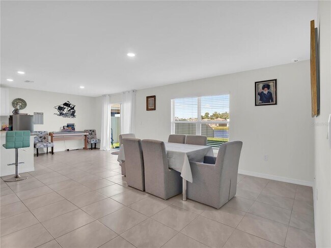 Building Photo - 16767 Sunburst Lake St