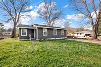 Building Photo - 532 Athens Ct