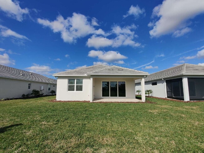 Building Photo - 8173 Sternway Rd