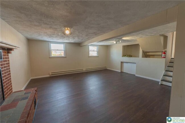 Building Photo - 1424 Grace St