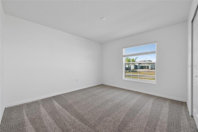 Building Photo - 346 Rustic Rail Dr