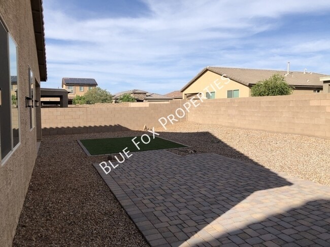 Building Photo - 7349 S Via Casa Bonita