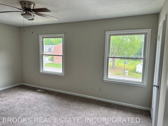 Building Photo - 3 br, 2.5 bath House - 335 Susan Constant ...