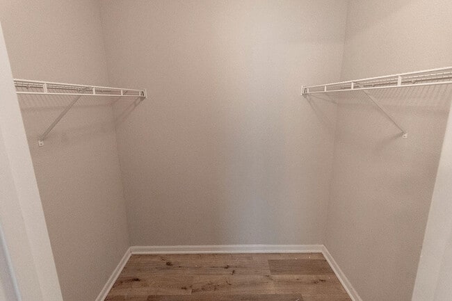 Building Photo - 1412 N Frideriki Dr