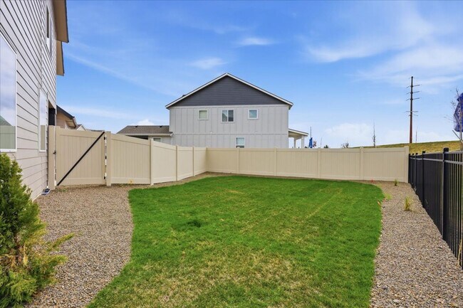 Building Photo - Brand New 3 Bed 3 Bath Townhome