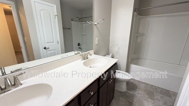 Building Photo - 1259 Magnolia Row Trail