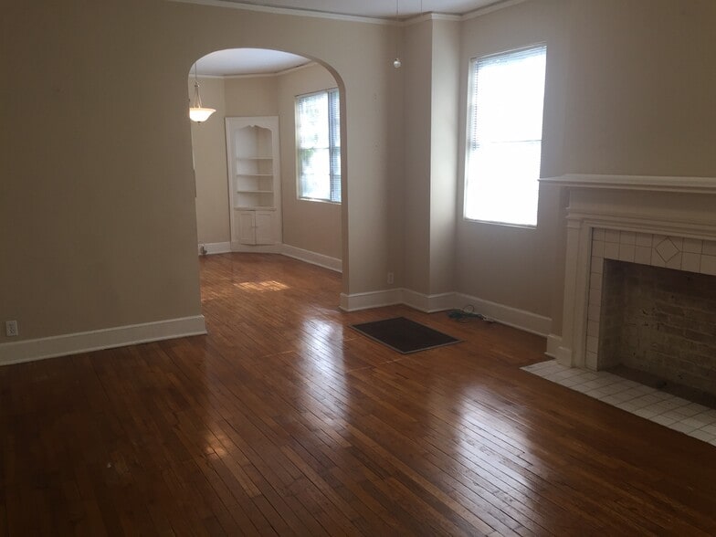 Living Room and Dining Room - 1734 Saint Mary St