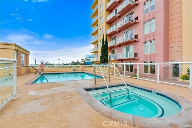 Building Photo - 488 E Ocean Blvd