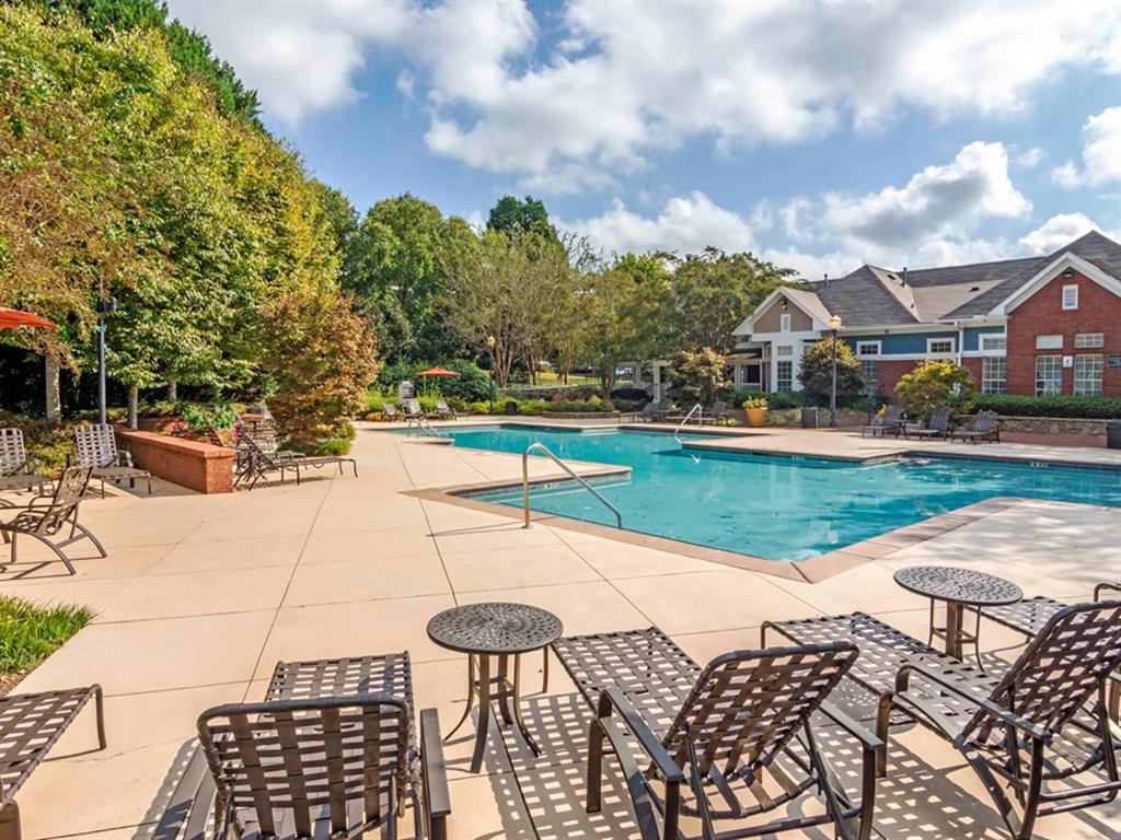 roswell village apartments roswell georgia