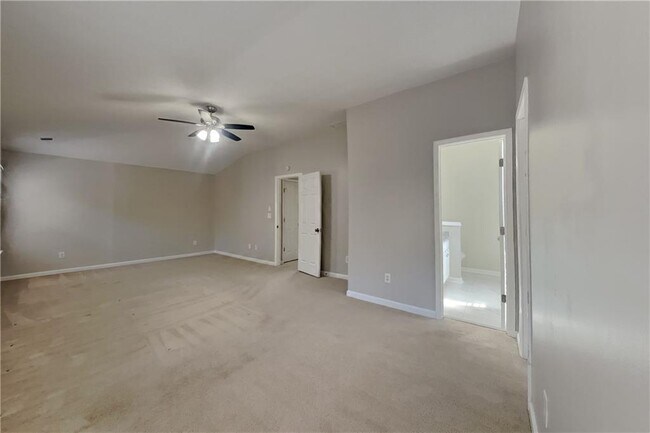 Building Photo - 426 Lily Shoals Ln