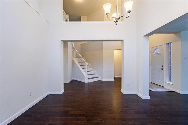 Building Photo - 1408 Belaire Dr