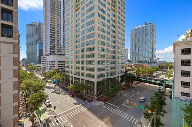 Building Photo - 145 2nd Ave S