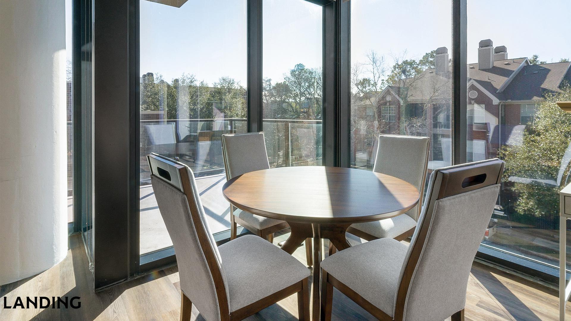 Building Photo - 1414 Wood Hollow Dr