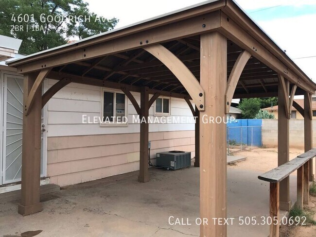 Building Photo - 4601 Goodrich Ave NE