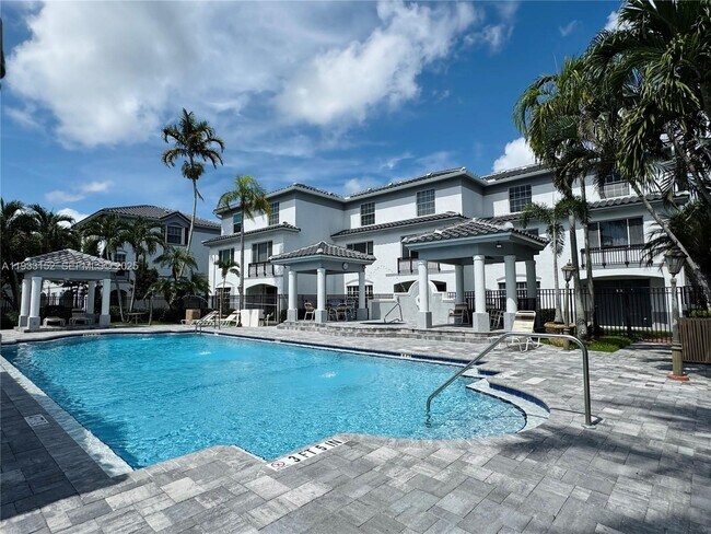 Building Photo - 771 SW 148th Ave