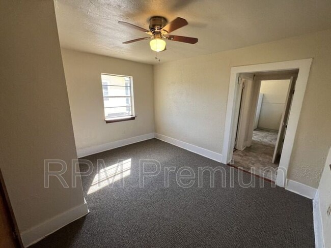 Building Photo - 13363 Sunshine Rd