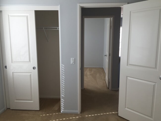Building Photo - Two Story Townhome -  Moreno Valley