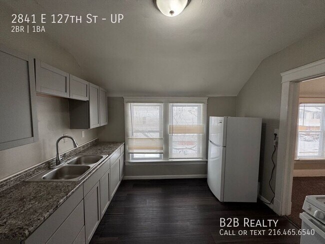 Building Photo - 2841 E 127th St