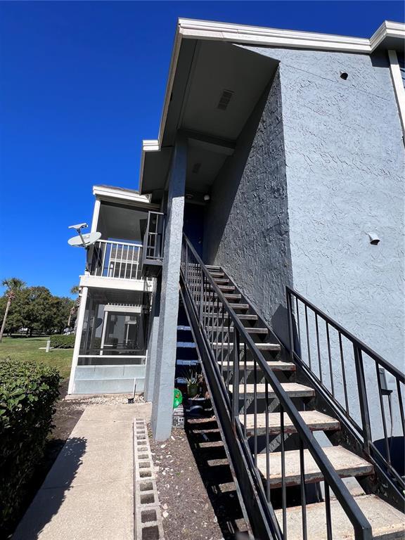 Building Photo - 3834 Bay Club Cir