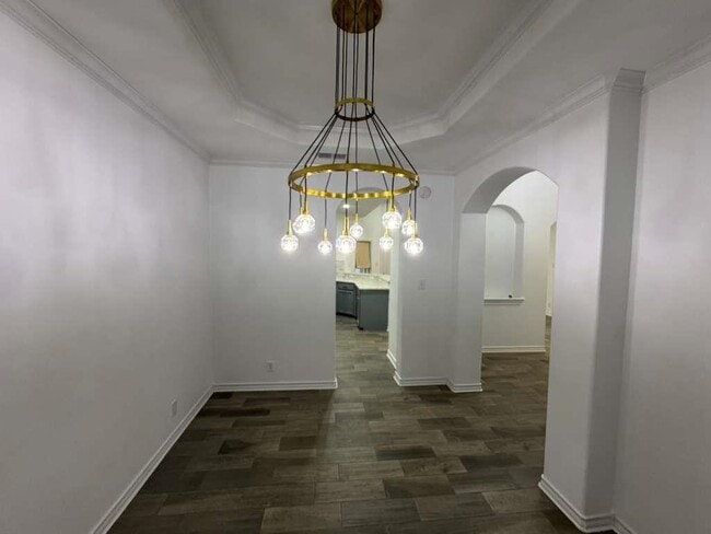 Building Photo - 2064 Lima Loop