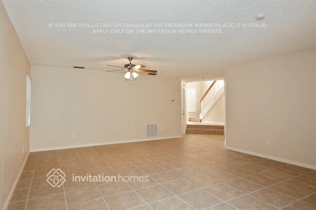 Building Photo - 13857 SW 103rd Ln