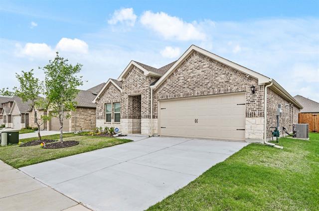 Building Photo - 1006 Tall Grass Dr