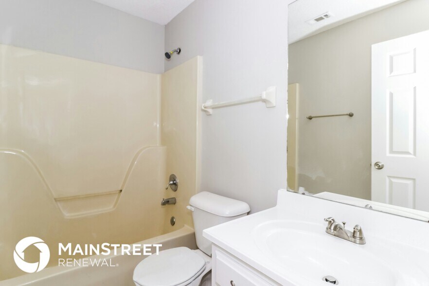 Building Photo - 5536 Terri Lynn Cove