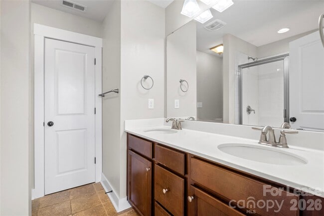 Building Photo - 3245 Bending Birch Pl