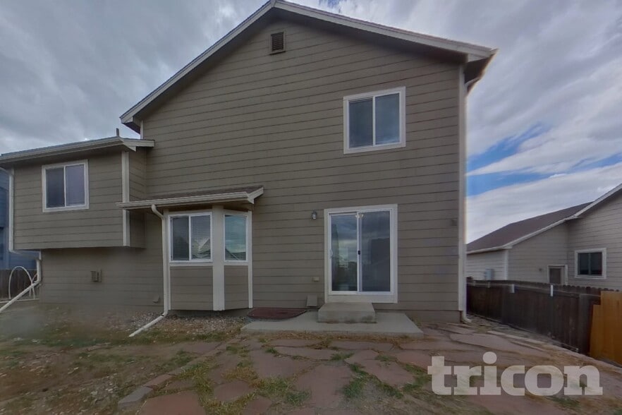 Building Photo - 6427 Jules Dr