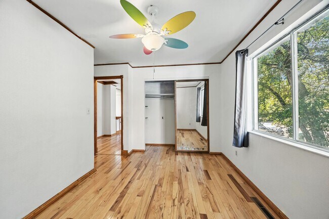 Building Photo - 1551 Chadwick Dr